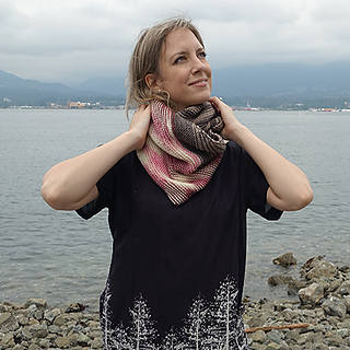 Portobello_cowl_2_the_crafty_jackalope_4_sized_small2