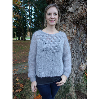 Peppercorn_pullover_the_crafty_jackalope_1_sized_small2