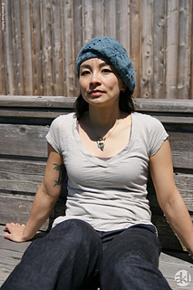 Rose-window-beret-yel-akl-logo_5_small2