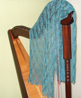 Saskia_harp_small2