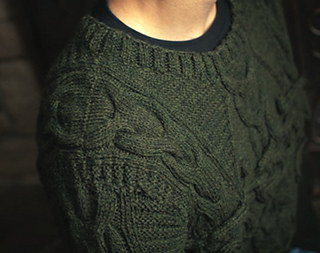 Sorcerer_s_sweater__3_small2