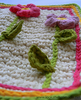 Lookatwhatimade_cluster_flower_lovie_small2