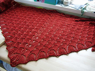 Y_ddraig_shawl_small2