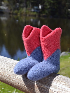Red_blue_cowboy_felfs_small2