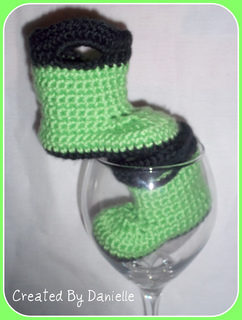 Green_booties_small2