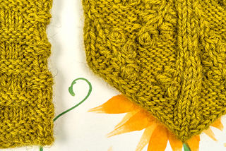 Octobermitten-14_small2