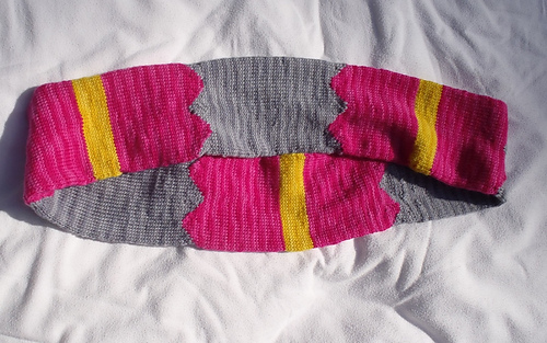 Stanascrittersetc_razze-dazzle_infinity_scarf_medium