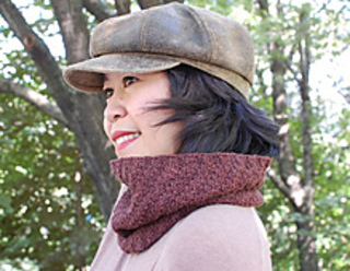Brigadoon_neckwarmer2_small2