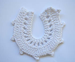 Ravelry: Applique Horseshoe pattern by Laila Saide