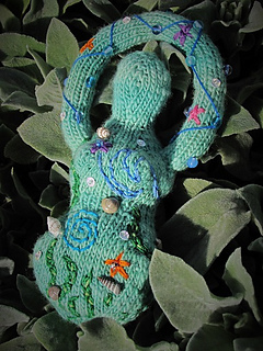 Sea_goddess_doll_4_small2