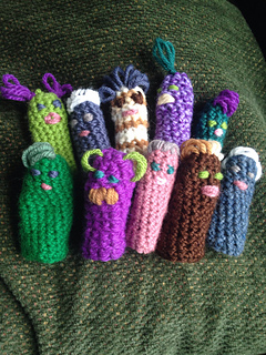 Download Ravelry: Simple Crochet Finger Puppet pattern by Andy Newton