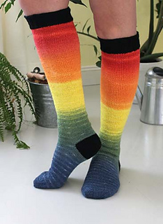 Knasockor_rainbow2_small2