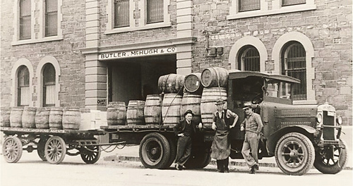 Wine_makers_medium