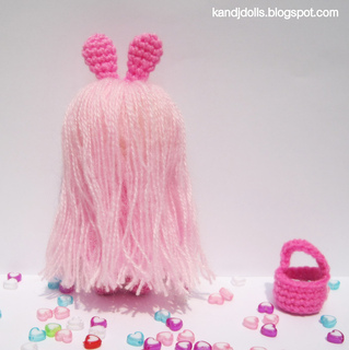 People_amigurmi_pink_girl_plus_basket_small2