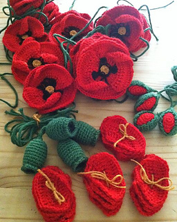 Crochet-poppies_small2