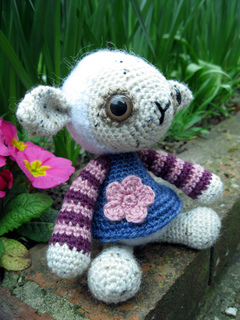Wj_lamb_02_small2