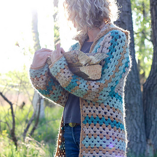 Free-crochet-hexagon-sweater-pattern-sq-2_small2