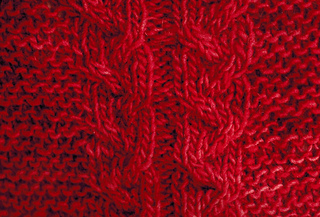 Easy_cranberry_shawl_lok_swatch_small2