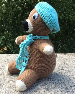 No-sew_huggable_pal_with_classic_beret_and_window_pane_scarf_free_crochet_pattern_by_underground_crafter_5_small2