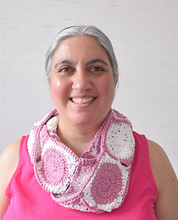Little_dots_big_dots_infinity_scarf_free_crochet_pattern_by_underground_crafter_2_small2