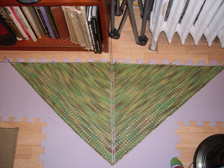 Knitting_2bdecember_2b2009_2b002_small2