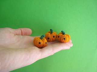 Tinypumpkins_small2