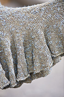 Saoirse-shawl-4_small2