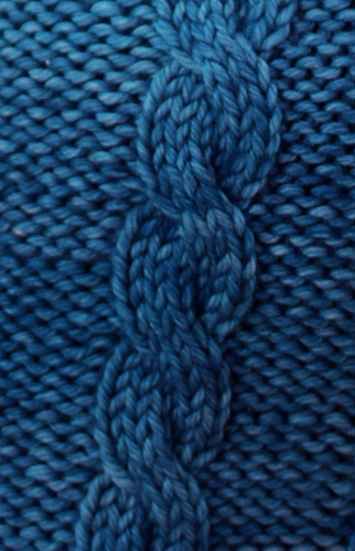Basiccable_pattern-detail_medium