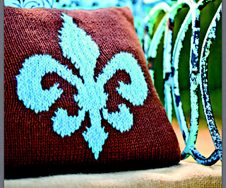 Ravelry: Fleur-de-Lis Pillow pattern by Michelle Brennan