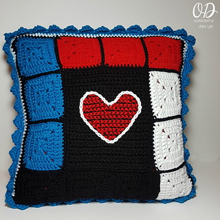 January_pillow_cal__calofthemonth2017_small2