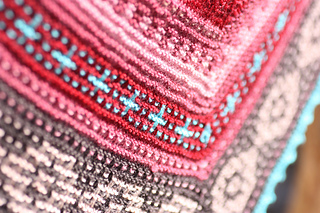 Simee-r2-sm_small2