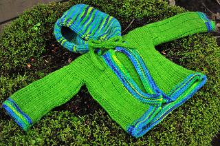 Sm_kathysknitkorner_babyhoodie-1_small2