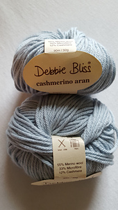 Ravelry: Debbie Bliss Cashmerino Aran