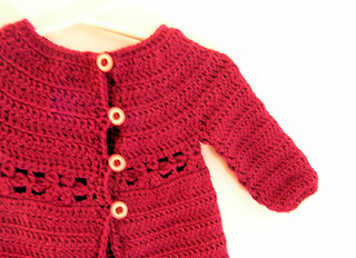 Ravelry: Mini Marguerite cardigan pattern by Sylvie Damey