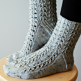 Evergrey_socks7_small2