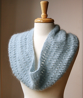 Cowl-icequeen_small2