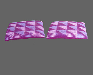 Triangles_a2_800_small2