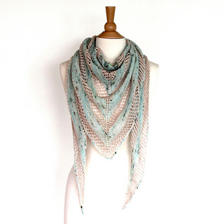 Delphinia_5_small2