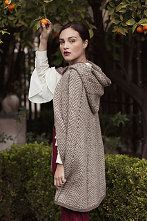 Olivia_s_cape_4_small2