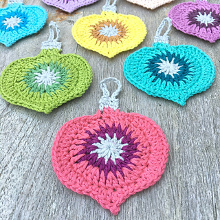 ravelry vintage christmas ornament pattern by atty van norel vintage christmas pattern