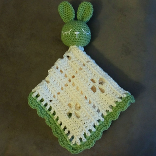 Green_bunny_folded_small_small2