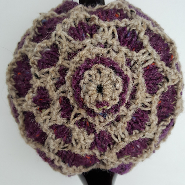 Honeycomb Tea Cosy top