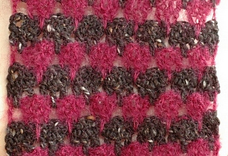 Larksfoot_crochet_scarf_1_small2