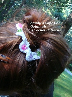 White_scrunchie_small2