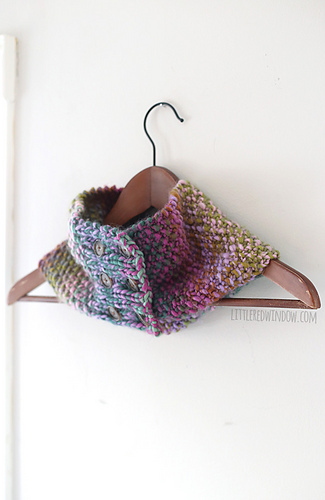 Buttoned_up_cowl_scarf_knitting_pattern_02_littleredwindow_medium