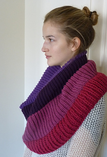 Cowl_ruffle_lace_032_small2