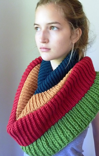 Quince_cowl_016_medium