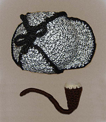 Hat_and_pipe_small