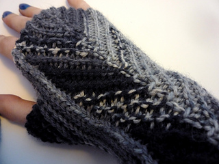Feathermitts1_small2
