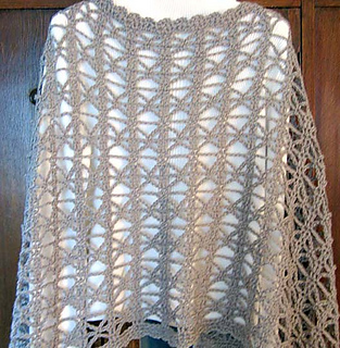 Cross_country_shawl_back_hanger_fix_small2